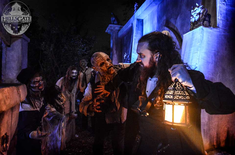 HellsGate Haunted House in Lockport, IL - HellsGate.com