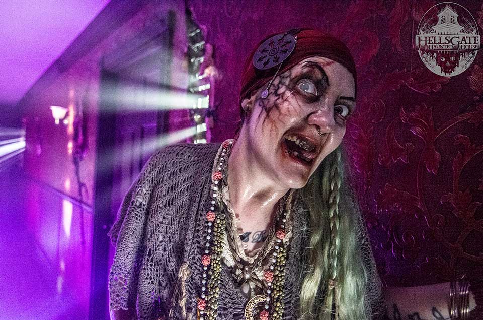 HellsGate Haunted House in Lockport, IL - HellsGate.com